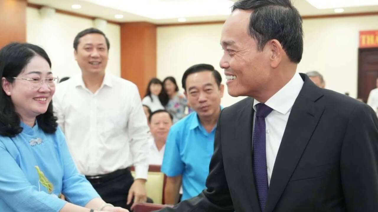 Ứng cử viên mạnh nhất Trần Lưu Quang gây ấn tượng mạnh cho Quốc hội NTN?