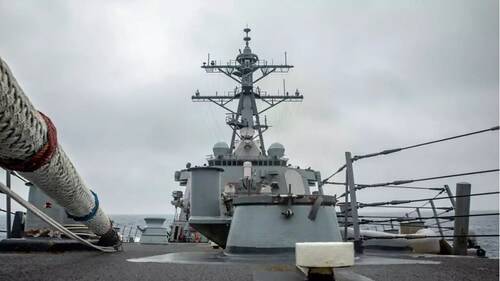 Tàu chiến Mỹ tiến gần quần đảo Hoàng Sa trên Biển Đông | Vietnam Fraternité