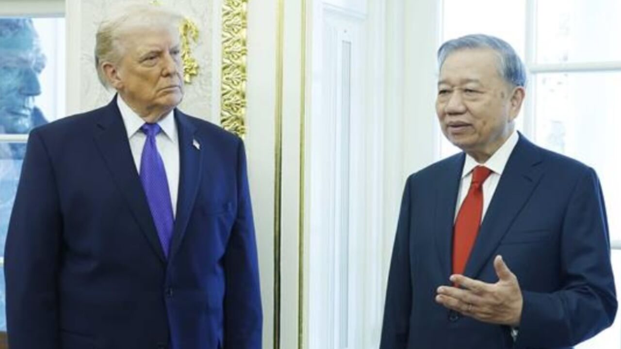 Sau Đại hội 14, Ngoại Giao Cây tre "Nắm lấy thắt lưng Trump mà đánh" có thành công?