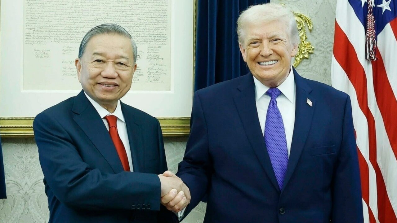 Donald Trump đang hàn huyên với TBT Tô Lâm thì nhận tin sốc của Tòa án Tối cao Mỹ!