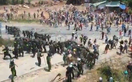 Nghĩ gì khi chính quyền đàn áp thảm khốc đồng bào quê hương họ ? | Vietnam Fraternité