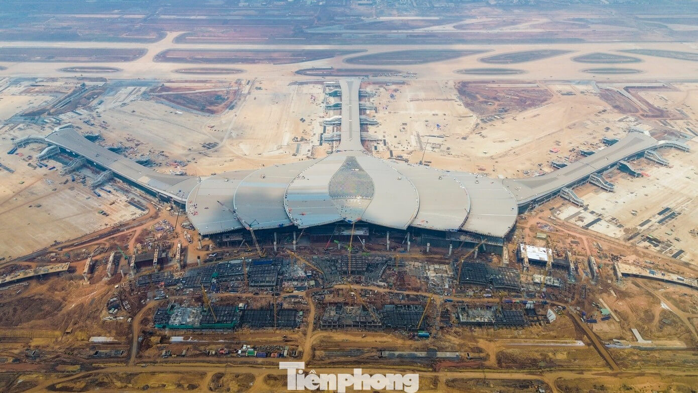 Từ Long Thành nhìn sang đường sắt Bắc Nam | Vietnam Fraternité