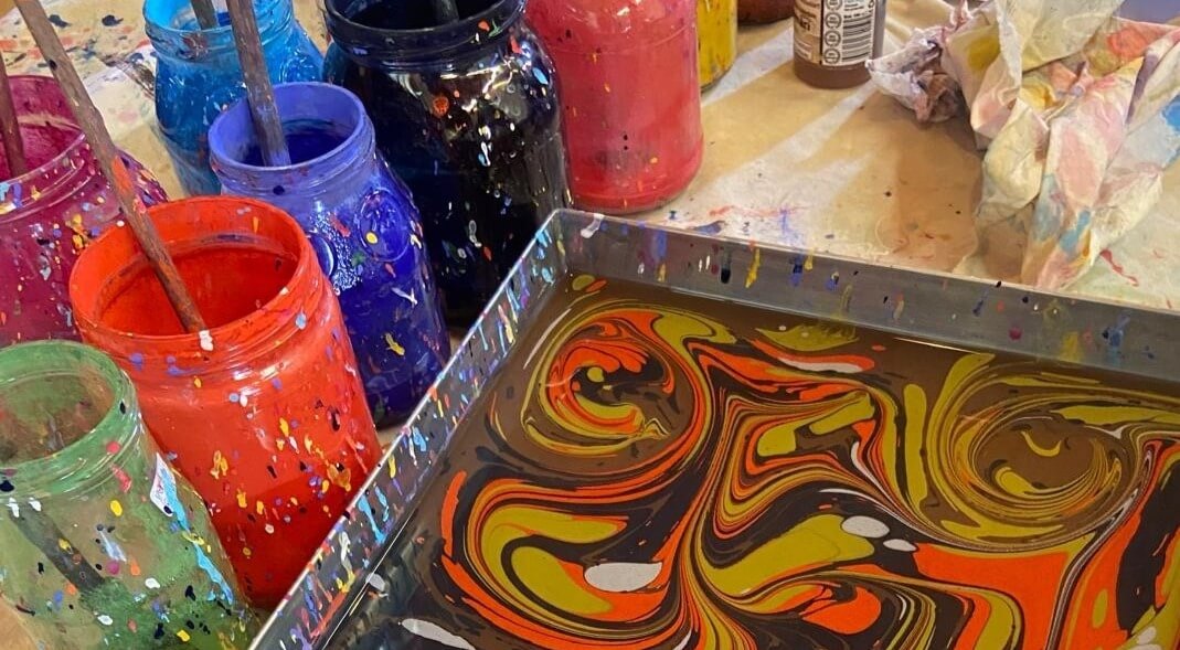Atelier papier marbré pour adultes | Maksim'ART - Maison autour de l'art