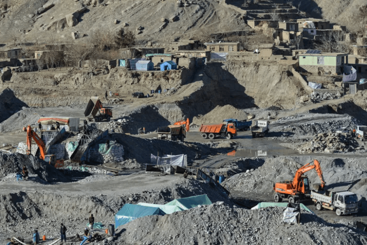 Hệ lụy chết người từ cơn sốt vàng của Trung Quốc tại Afghanistan | Vietnam Fraternité