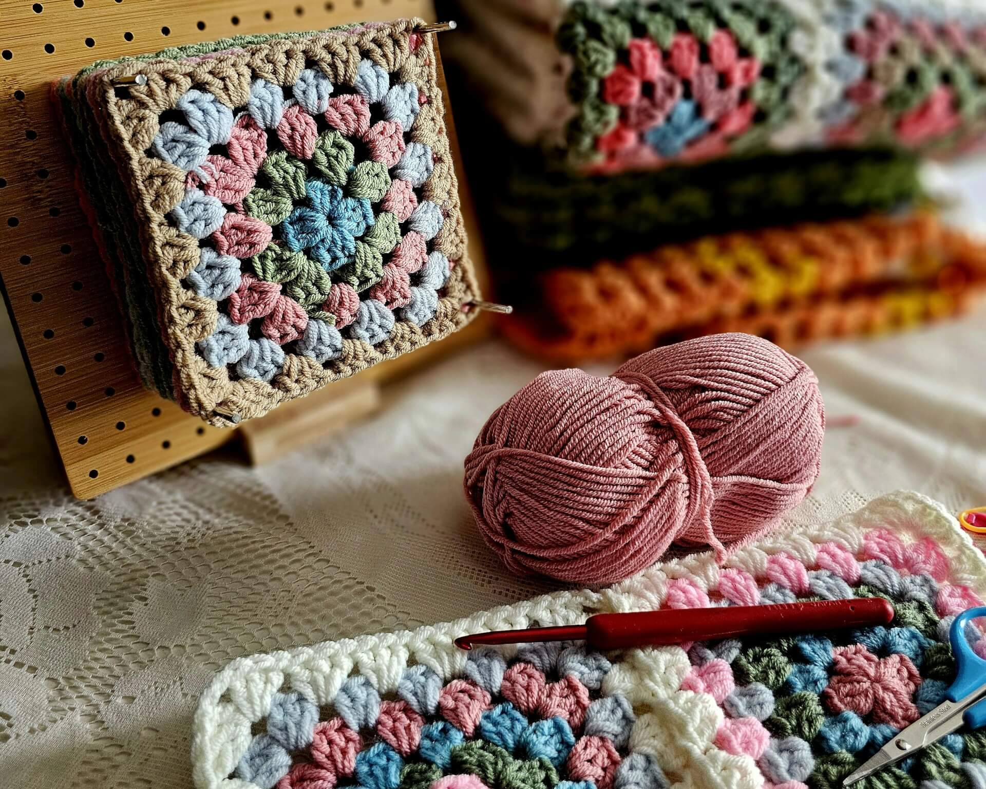 Crochet | Maksim'ART - Maison autour de l'art