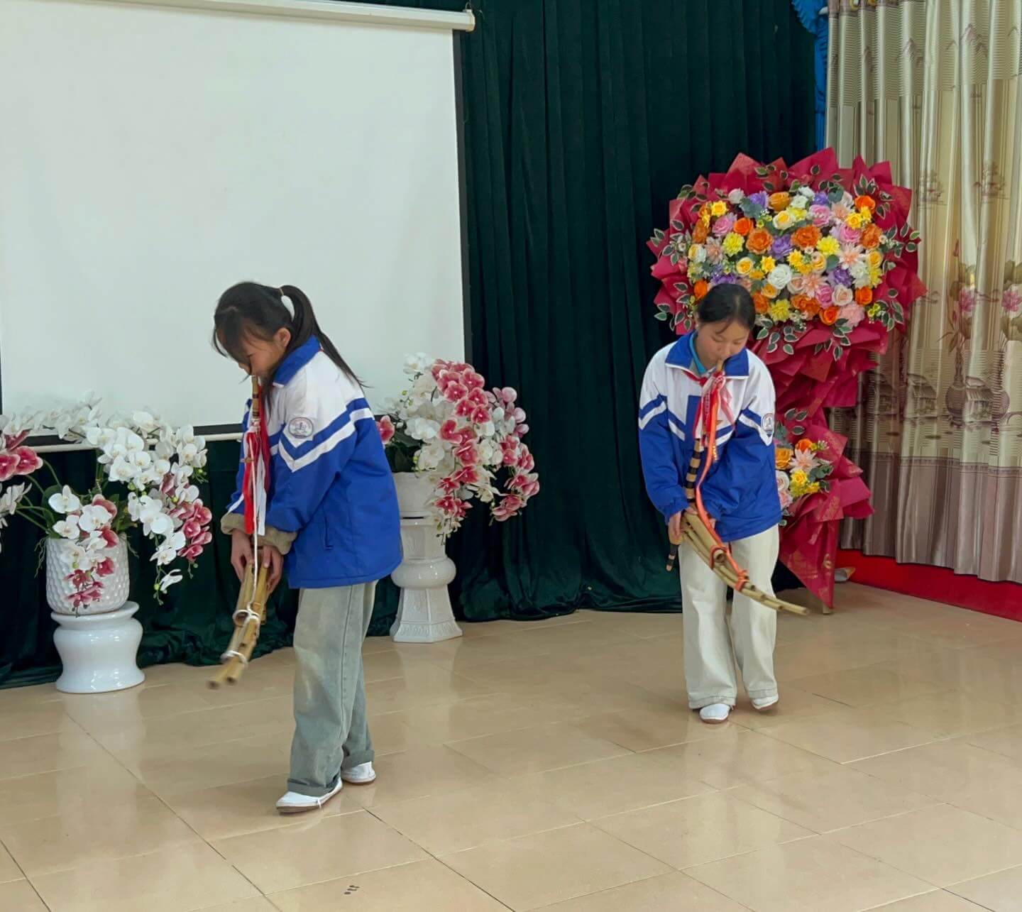 - | Sourires d'Enfants