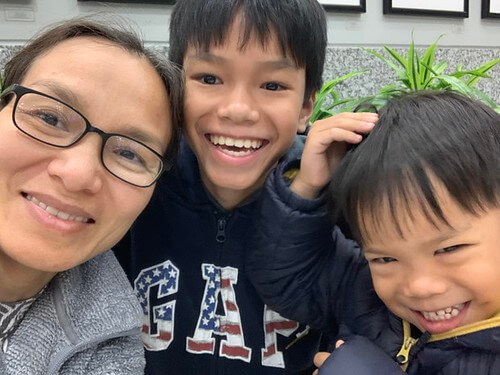 Chuyến thăm quê hương bị an ninh sân bay 'khủng bố' của ba mẹ con Việt kiều Mỹ | Vietnam Fraternité