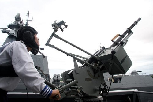 Việt Nam dịch chuyển sang hệ vũ khí NATO để giảm phụ thuộc Nga ? | Vietnam Fraternité