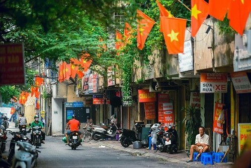Việt Nam nghỉ lễ 30 tháng Tư ‘tiết kiệm nhất’ khi kinh tế khó khăn | Vietnam Fraternité