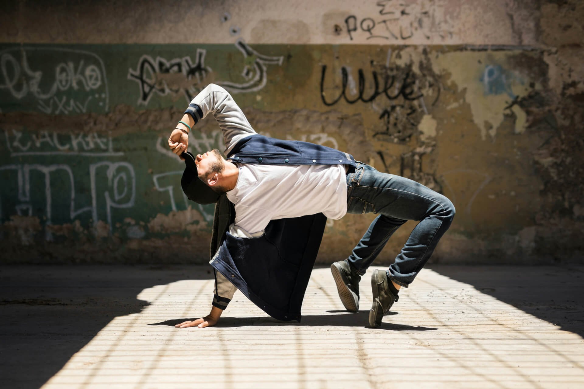 DANSE HIP HOP & RAP | La Bénévolante