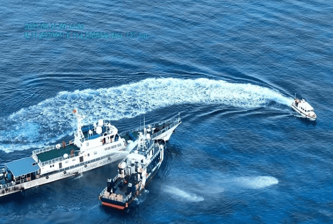 Philippines và Trung Quốc nối lại đàm phán về Biển Đông và hợp tác năng lượng | Vietnam Fraternité