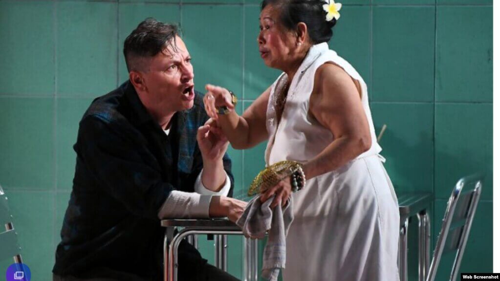 Kịch về người di tản Việt Nam chinh phục khán giả Pháp | Vietnam Fraternité