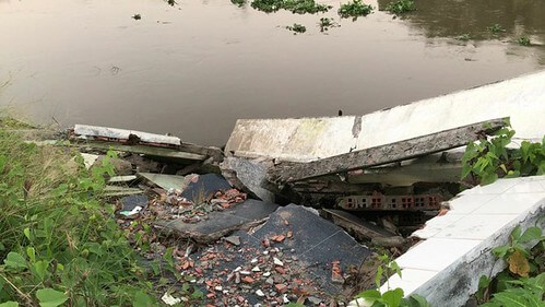 Sạt lở miền Tây, xuất khẩu vượt trội, hàng Trung nhãn Việt, lãi suất 700%/năm | Vietnam Fraternité