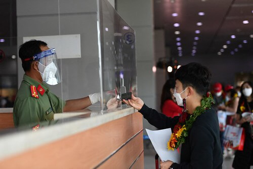 Thành trì cao ngất | Vietnam Fraternité