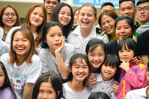 Tàu sân bay USS Theodore Roosevelt và cuộc cập cảng định mệnh tại Đà Nẵng | Vietnam Fraternité