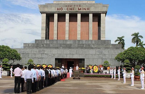 Công nghệ ướp xác và trưng bày thi hài | Vietnam Fraternité