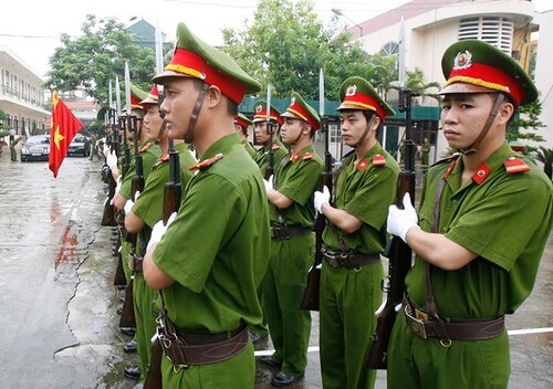 Gian với Đảng, láo với dân | Vietnam Fraternité