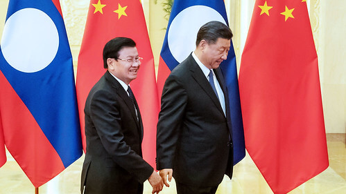 Nước Lào giữa Trung Quốc và Việt Nam | Vietnam Fraternité