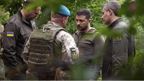 Chừng nào thì cuộc tổng tấn công của Ukraine mới bắt đầu ? | Vietnam Fraternité