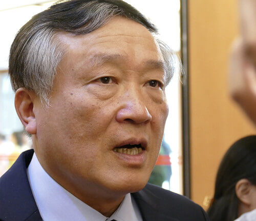 Thánh nổ Nguyễn Hòa Bình tự xướng với quả đấm dân vận | Vietnam Fraternité