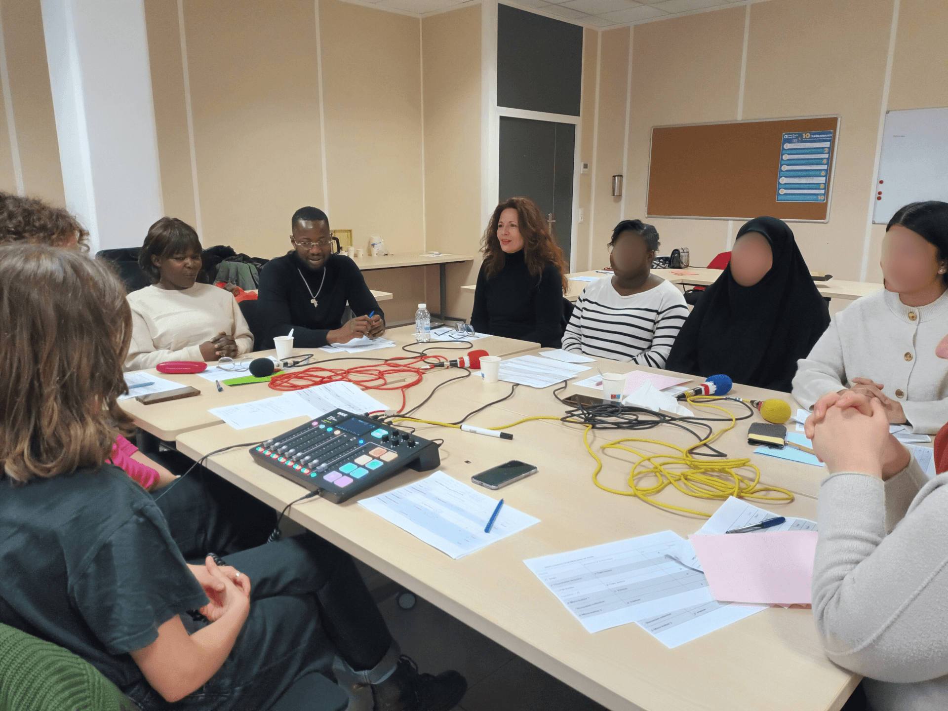 Radio Clichy, sans clichés : un podcast de l'ALI | Radio activite