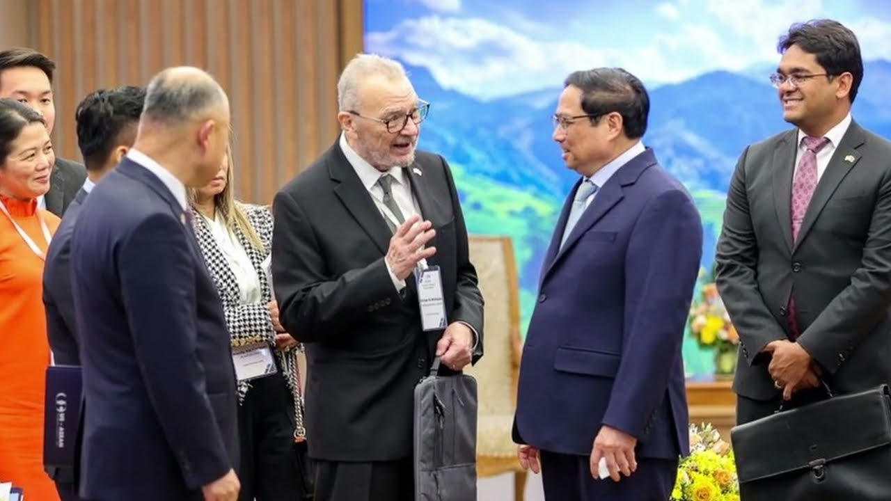 TT Lê Minh Hưng quyết định nhảy vào lửa! Ông có ra được không? Chúng ta chờ xem!