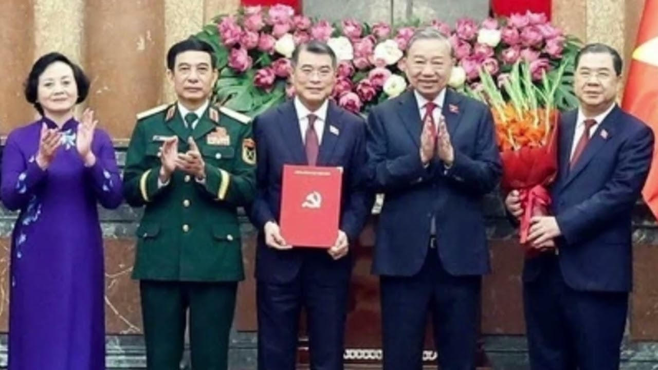6 Ông Bà Phó TT khởi đầu công việc ra sao? Phó nào hót hay nhất?