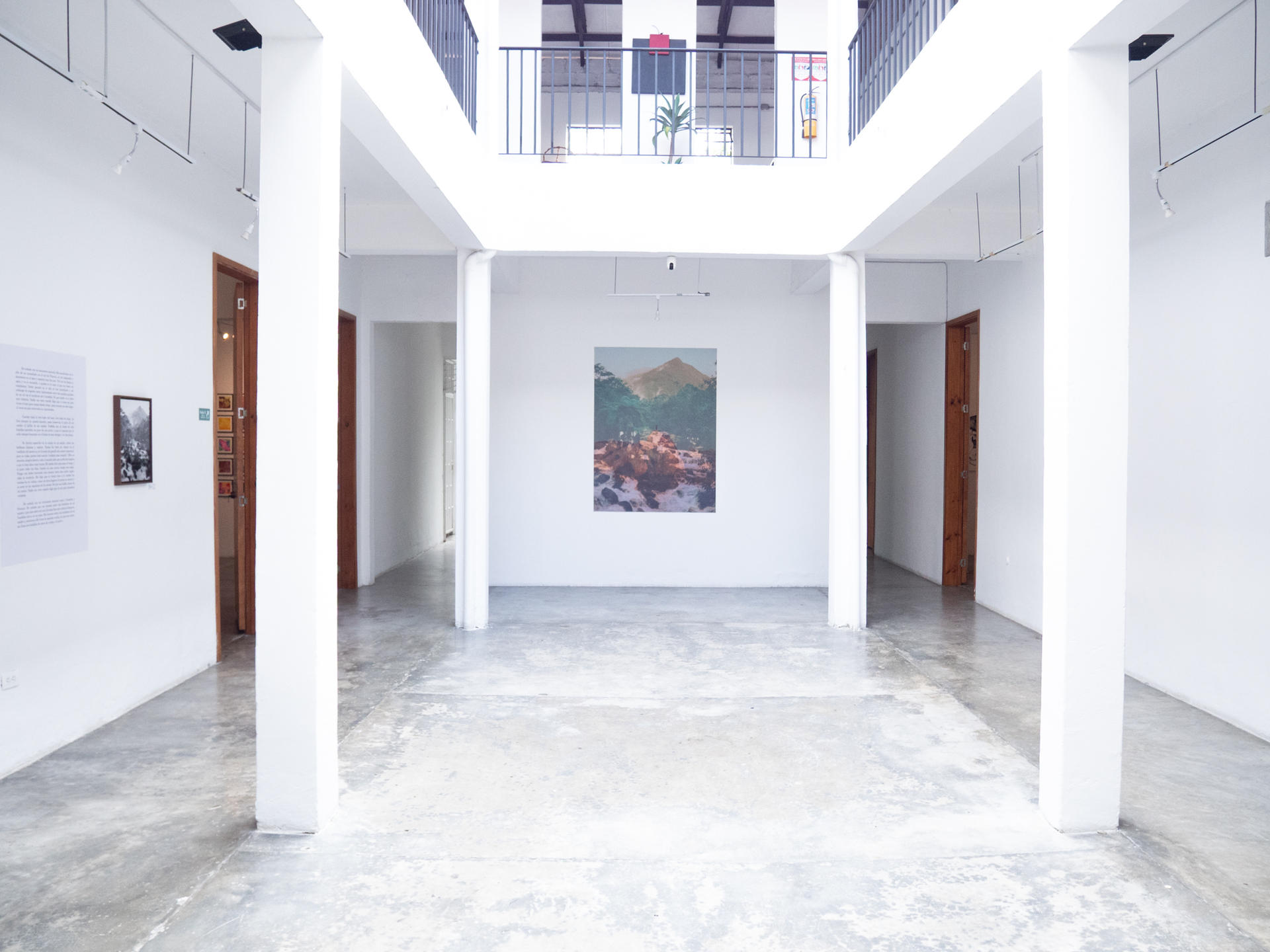 DOS TIERRAS CALI | Liana Perez