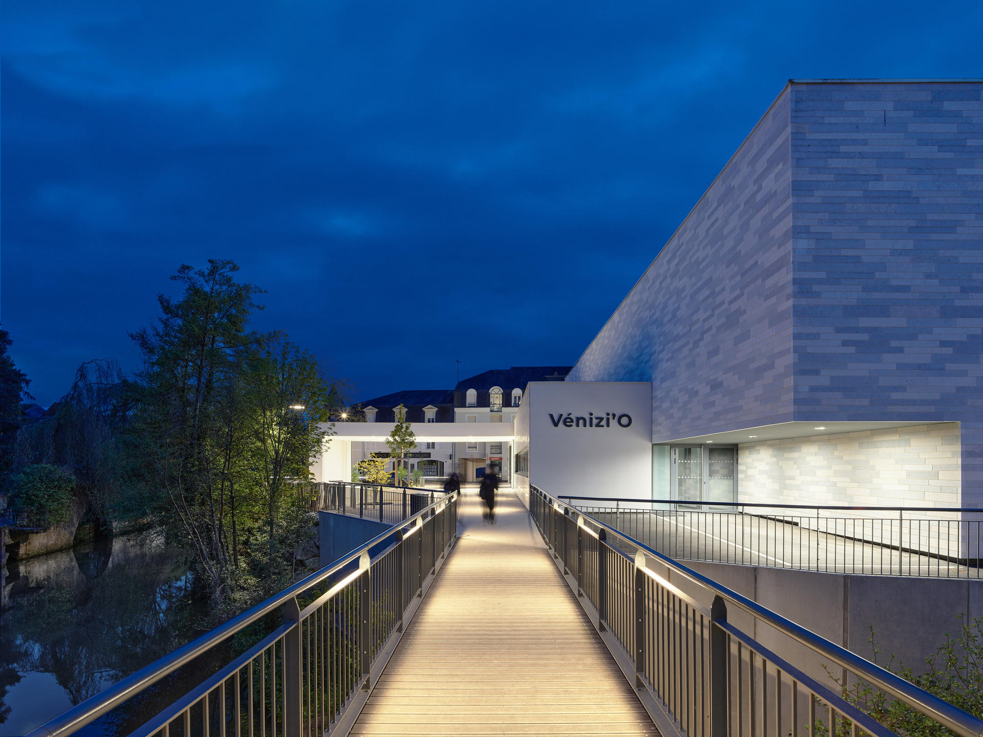 - | BVL Architecture