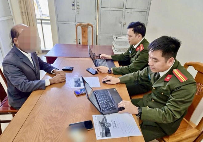 Dân "đăng tin sai sự thật" : mức phạt tăng lên 50 triệu | Vietnam Fraternité