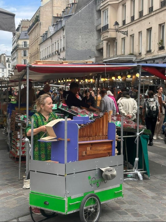 concert - Claire Loupiac - orgue de barbarie | La Venelle