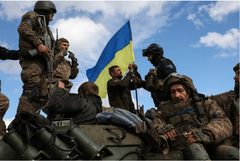 Điểm báo Pháp - Ukraine đưa chiến tranh vào lãnh thổ Nga | Vietnam Fraternité