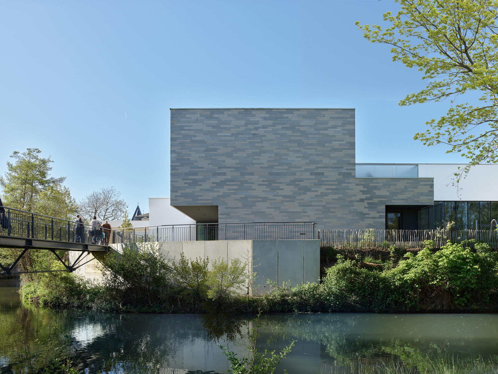 Centre aquatique - La Ferté Bernard  72 | BVL Architecture