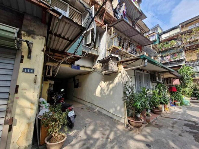 Hai cuộc đời, một tấm gương : sự thật phũ phàng sau tấm ảnh | Vietnam Fraternité