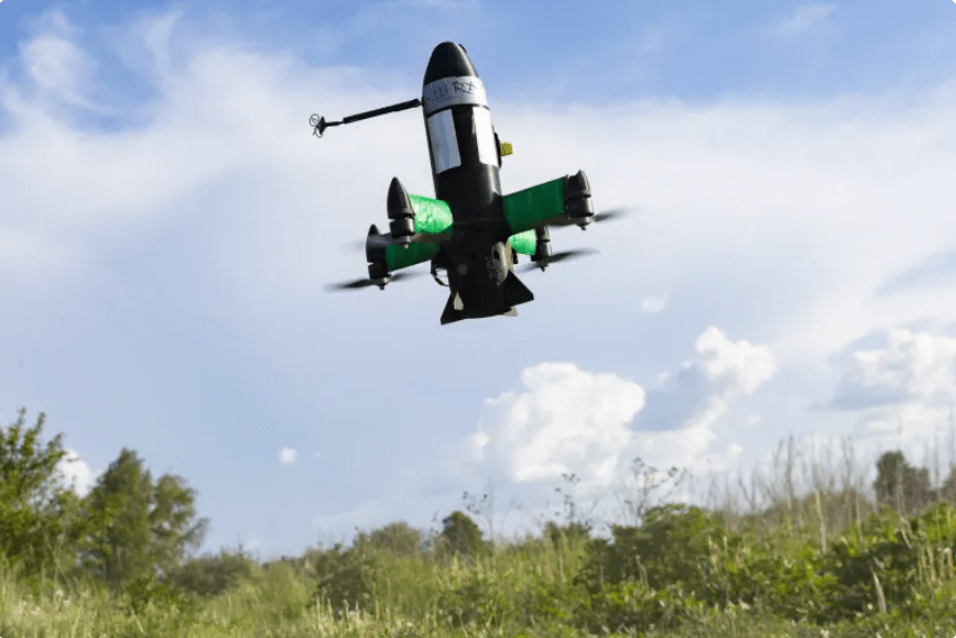 Drone Ukraine tấn công sâu vào lãnh thổ Nga khiến Putin lo sợ | Vietnam Fraternité