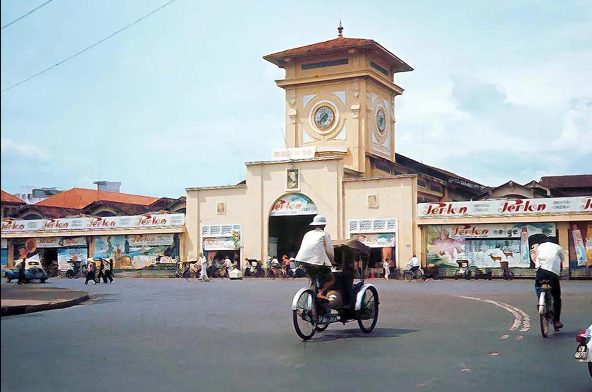 Sài Gòn đổi tên, 50 năm sau nhìn lại | Vietnam Fraternité