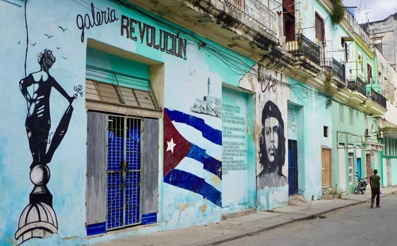 Điểm báo Pháp - Cuba bên bờ sụp đổ | Vietnam Fraternité