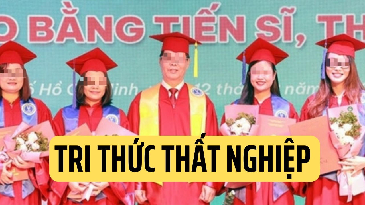 Nỗi khổ của các bậc phụ huynh Việt Nam khi con đỗ đại học