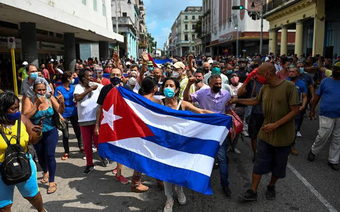 Cuba gia tăng đàn áp trong bối cảnh khủng hoảng kinh tế và xã hội nghiêm trọng | Vietnam Fraternité