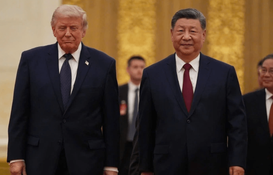 Mùa tranh cử giữa kỳ tăng cường độ : Trump tung chiêu cộng sản | Vietnam Fraternité
