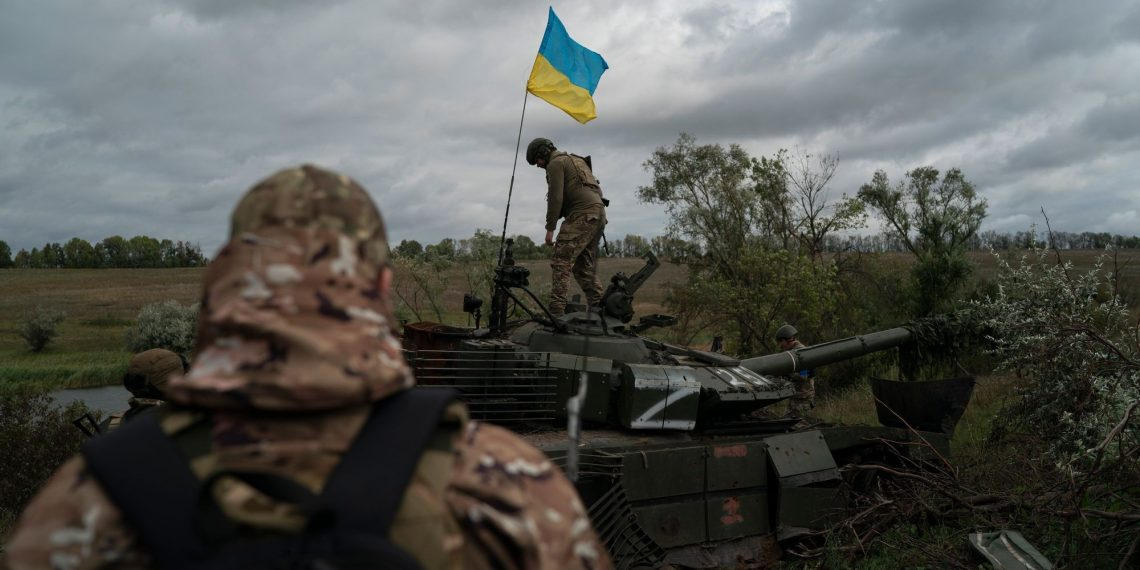 Hy vọng nào cho Ukraine trong cuộc chiến chống xâm lược Nga | Vietnam Fraternité