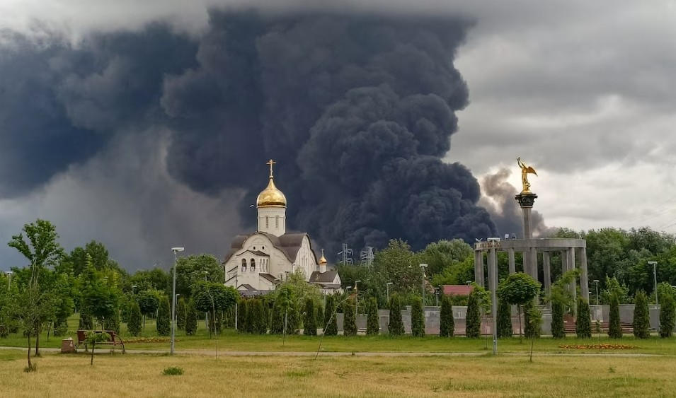 Điểm báo Pháp - Drone Ukraine đánh thẳng vào Moskva | Vietnam Fraternité