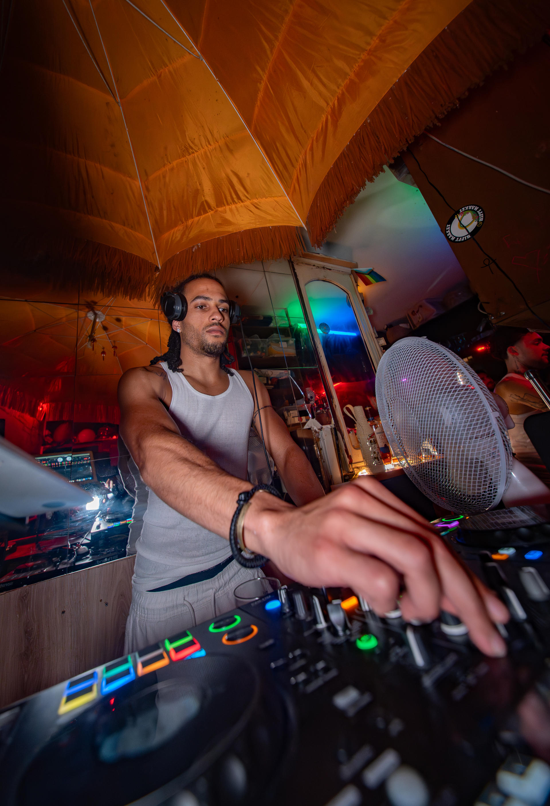CASA MOYO × BASEI & FRIENDS | Casamoyo