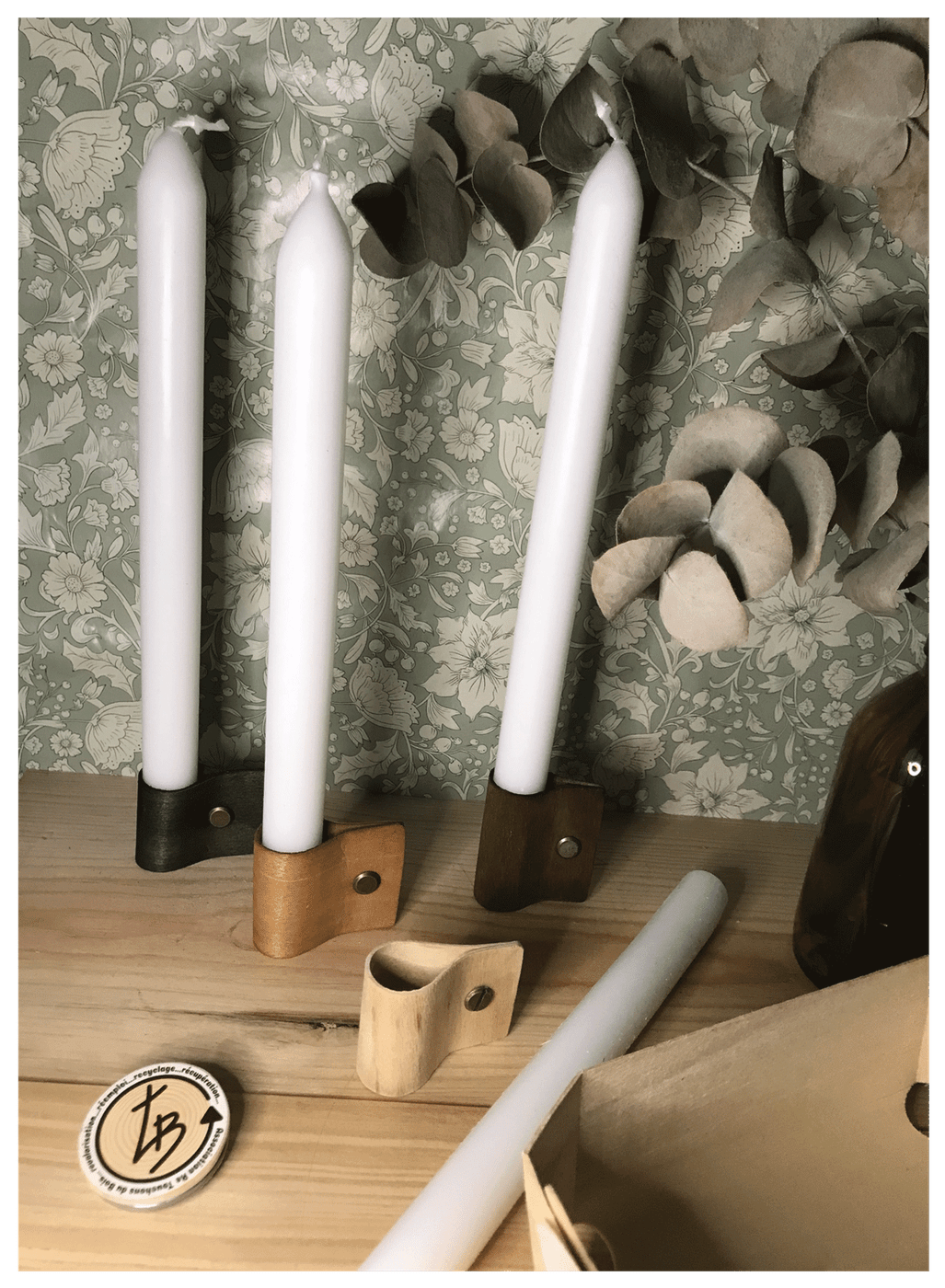 Bougeoirs en bois — Re Touchons Du Bois