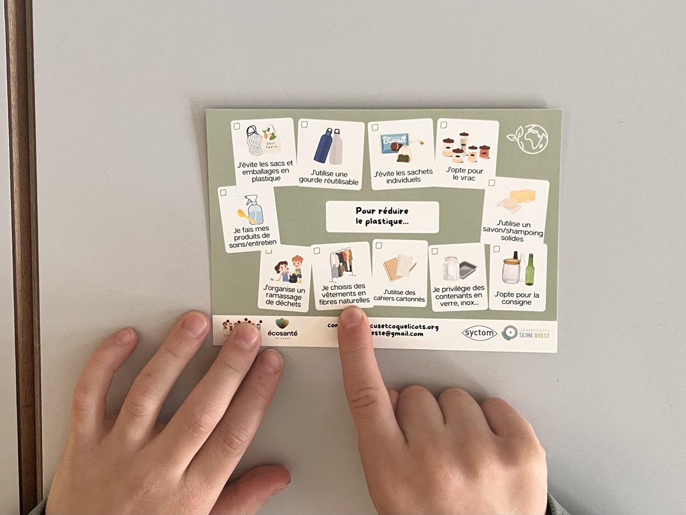 Carte mémo des éco-gestes pour réduire le plastique
