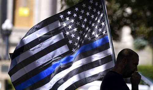 Lịch sử đằng sau ‘đường kẻ màu xanh lam’ chia cắt nước Mỹ | Vietnam Fraternité