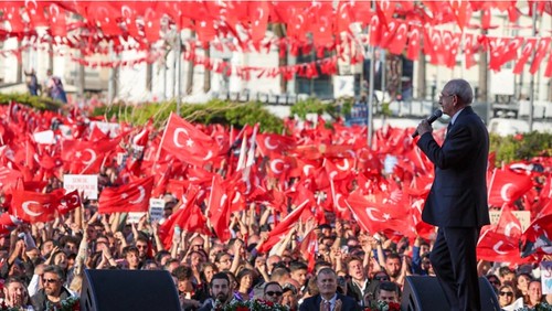 Điểm báo Pháp - Toàn trị hay dân chủ ? | Vietnam Fraternité