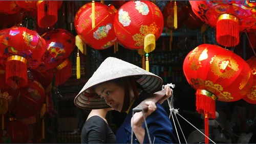 Kinh tế ảm đạm, người dân khó khăn duy trì đời sống | Vietnam Fraternité