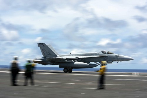 Có gì đằng sau việc Philippines đình chỉ việc hủy bỏ VFA với Mỹ ? | Vietnam Fraternité