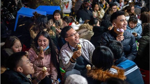 Việt Nam khó đột phá trên nền "tư duy cũ" ? | Vietnam Fraternité
